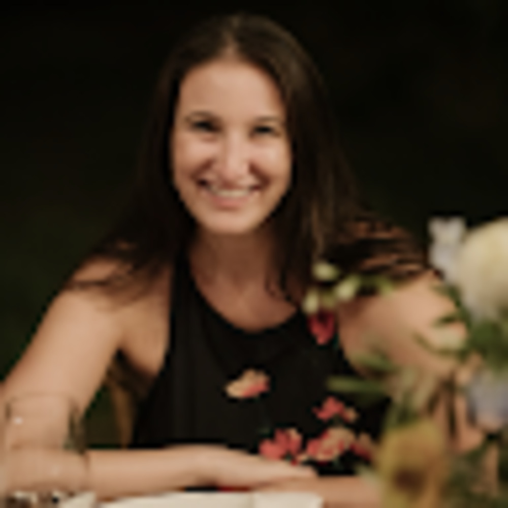 Meet your Posher, Emili